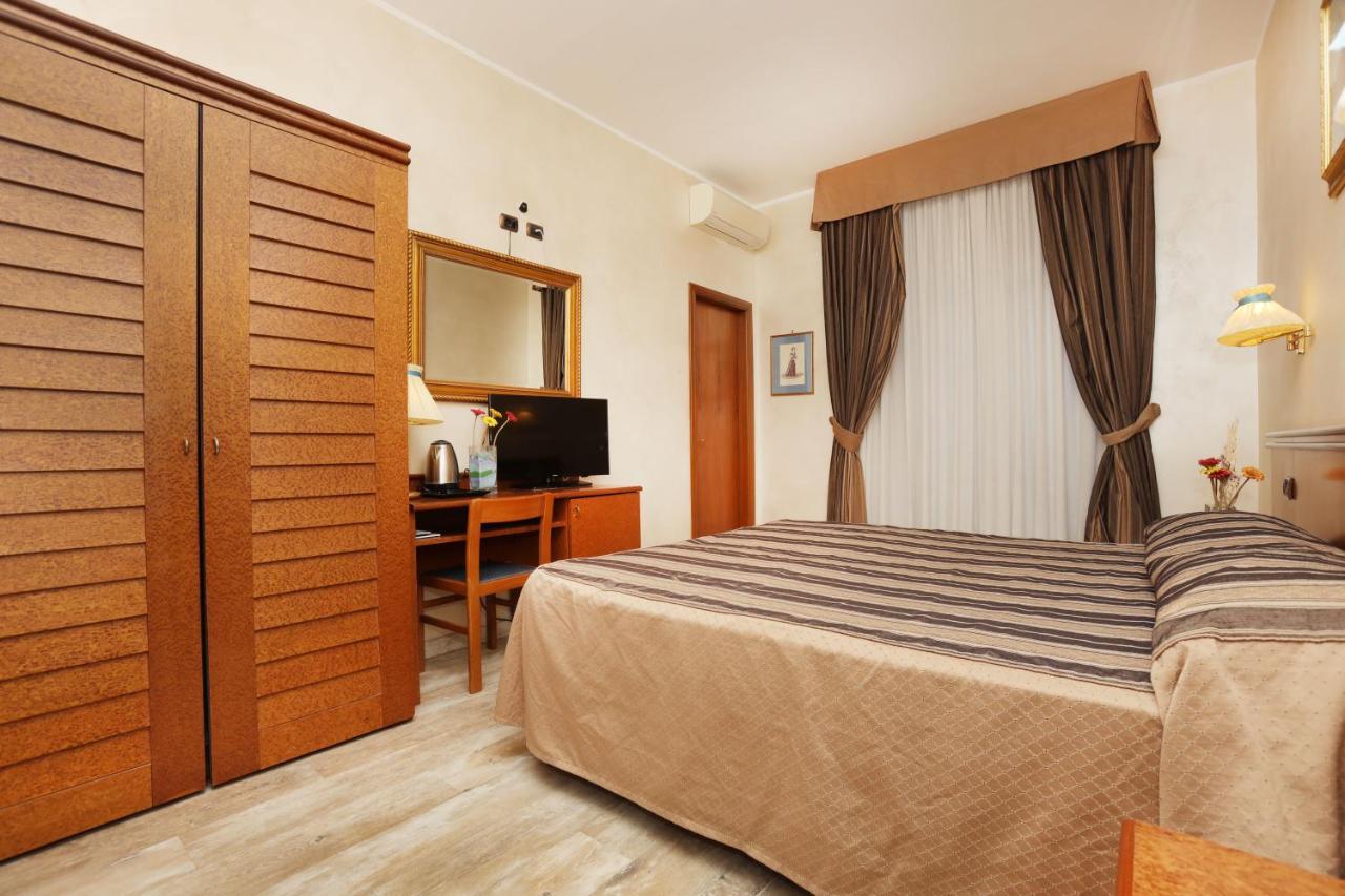 Rimini 3* Rom