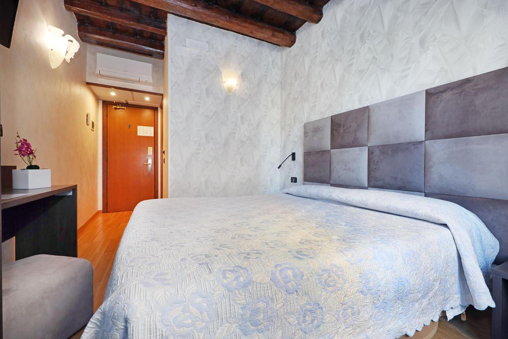 Hotel Rimini Rom